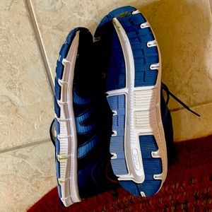 Worn once Ryka sneakers